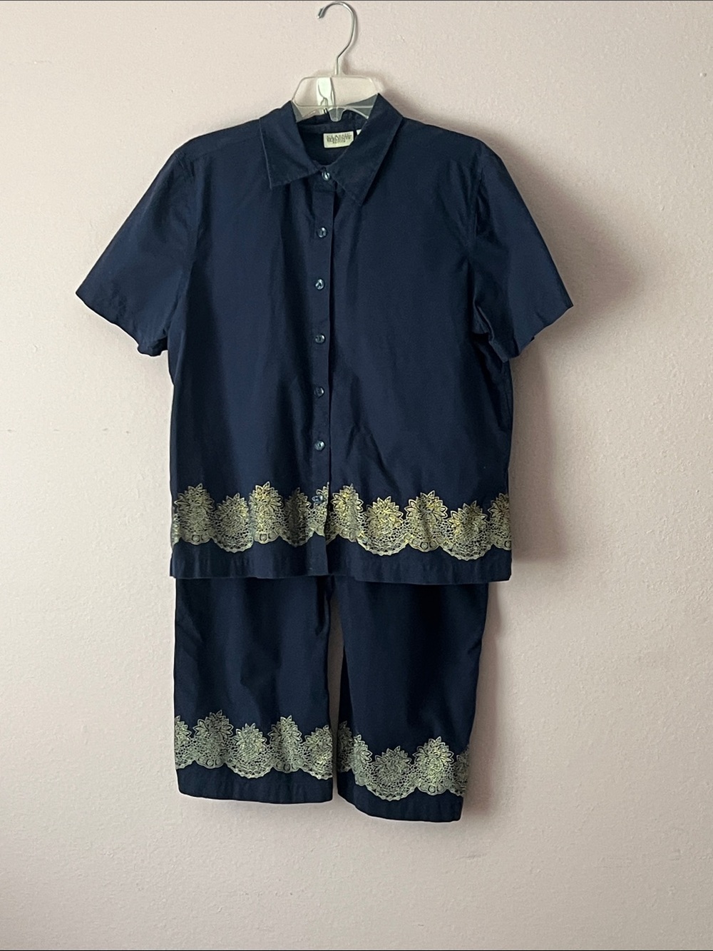 Classic Elements Navy Short-Sleeve Top & Cropped Pants Set with Gold Trim